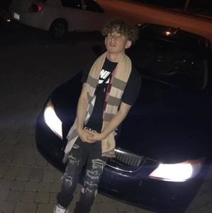 Meet your Posher, Anton